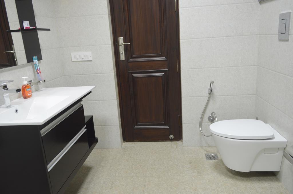 When In Gurgaon - Service Apartments, Near Medanta Medicity Delhi (National Capital Territory of India) Exterior foto